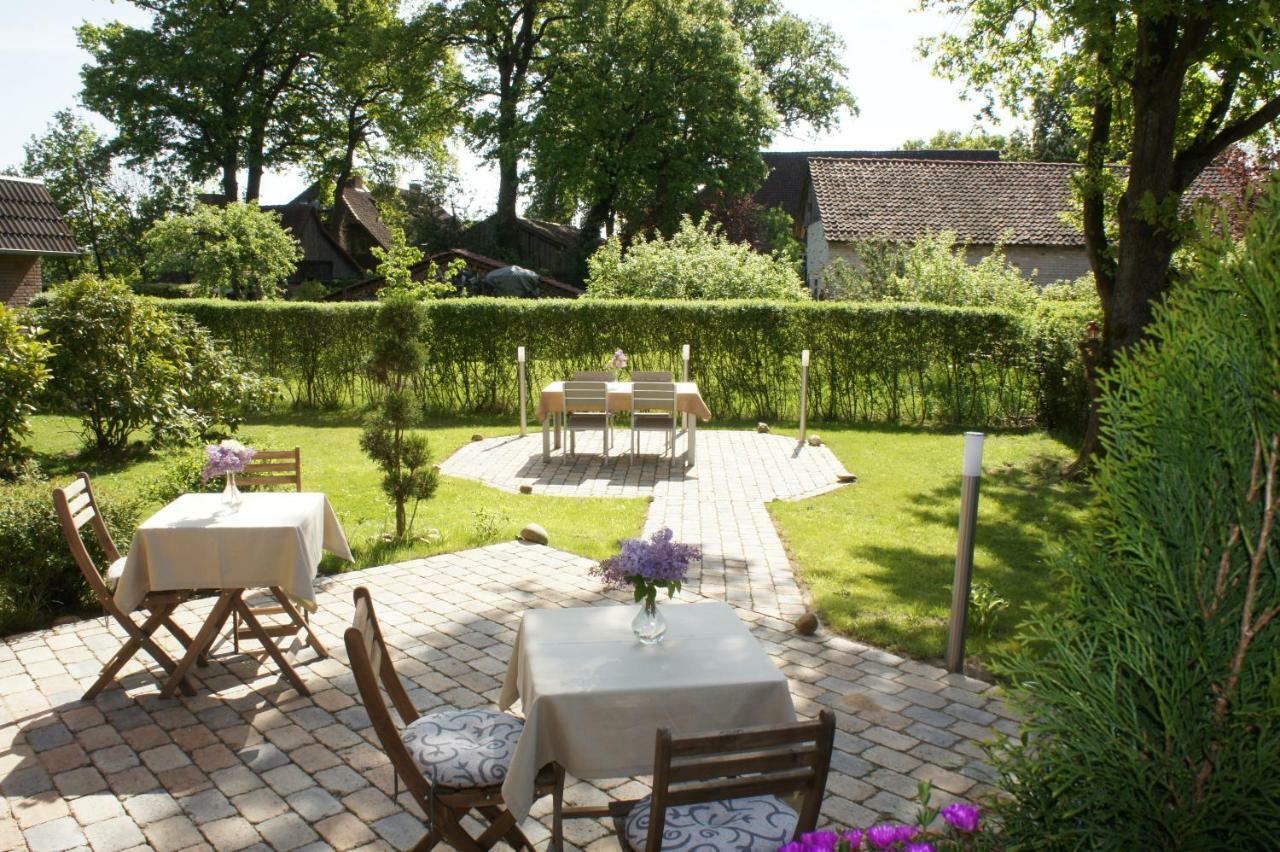 B&B Chez Meinen Wedemark Εξωτερικό φωτογραφία